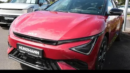 Gebraucht 2025 Kia EV6 GT-Line SUV | 49.449 € (Fairer Preis)