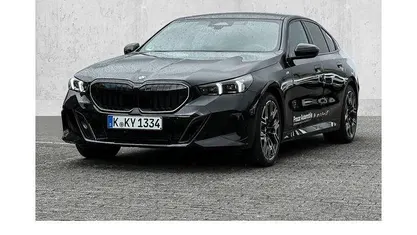 Gebraucht BMW 540 M Sport 303 PS (222 kW) 2025 Limousine