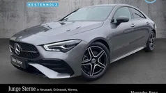 Grau Gebraucht 2024 Mercedes CLA200 AMG Coupé | 37.370 € (Fairer Preis)