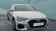 Weiß Gebraucht 2023 Audi A3 Sportback S-Line Limousine | 31.440 € (Fairer Preis)