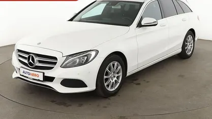 Weiß Gebraucht 2016 Mercedes C180 Avantgarde Kombi | 18.820 € (Fairer Preis)
