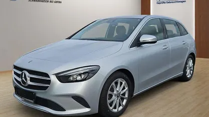 Gebraucht Mercedes B180 Progressive 136 PS (100 kW) 2019 Silber Van / Kleinbus