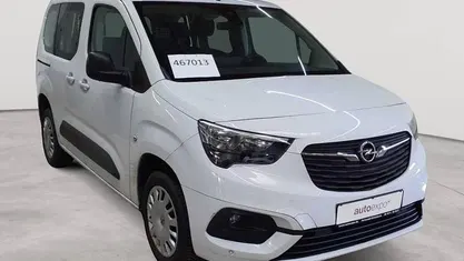 Gebraucht Opel Combo Life Edition 110 PS (80 kW) 2022 Van / Kleinbus