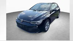 Deep black perleffekt Gebraucht 2022 VW Golf VIII Life Limousine | 19.980 € (Fairer Preis)