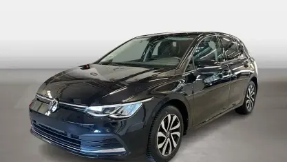 Gebraucht VW Golf VIII Life 150 PS (110 kW) 2022 Schwarz Limousine