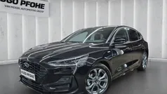 Agate black metallic Gebraucht 2024 Ford Focus ST-Line X Limousine | 26.340 € (Guter Preis)