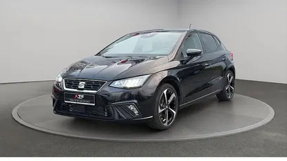 Schwarz Gebraucht 2025 Seat Ibiza FR Limousine | 21.480 € (Fairer Preis)