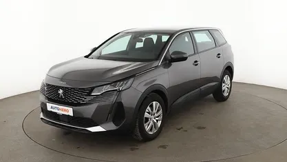 Grau Gebraucht 2021 Peugeot 5008 Active SUV | 23.240 € (Fairer Preis)