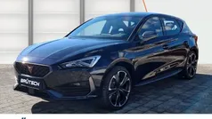 Asphalt blau metallic metallic Gebraucht 2021 Cupra Leon VZ Limousine | 24.980 € (Fairer Preis)