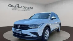Weiß Gebraucht 2024 VW Tiguan Move SUV | 35.888 € (Fairer Preis)