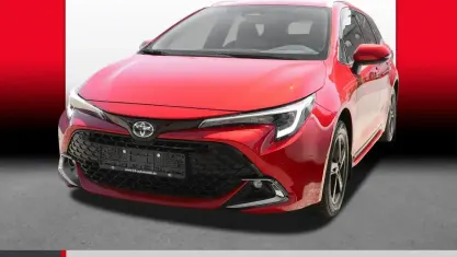 Gebraucht Toyota Corolla Team 140 PS (102 kW) 2023 Emotional red metallic Limousine