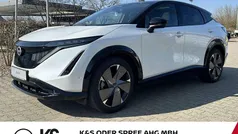 Pearlwhite Gebraucht 2023 Nissan Ariya Evolve SUV | 39.990 € (Superpreis)