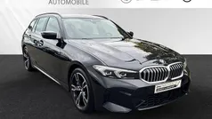 Saphirschwarz metallic Gebraucht 2024 BMW 330 Efficient Dynamics Kombi | 35.690 € (Superpreis)