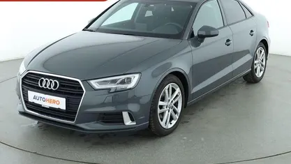 Grau Gebraucht 2018 Audi A3 Sport Limousine | 20.500 € (Fairer Preis)
