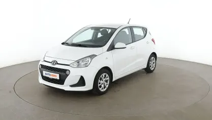 Gebraucht Hyundai i10 Trend 67 PS (49 kW) 2018 Weiß Kleinwagen