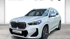Weiß Gebraucht 2024 BMW X1 Efficient Dynamics SUV | 48.960 € (Fairer Preis)