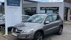 Grau Gebraucht 2009 VW Tiguan Track & Field SUV | 8.970 € (Fairer Preis)