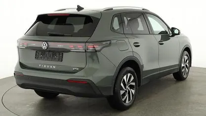 Gebraucht 2025 VW Tiguan Life SUV | 38.995 € (Superpreis)