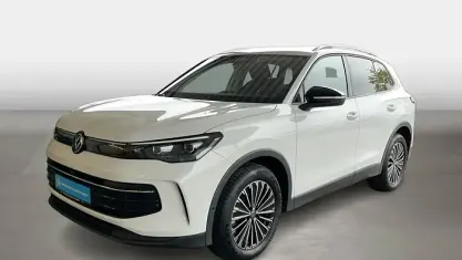 Gebraucht VW Tiguan Goal 131 PS (96 kW) 2025 Pure white SUV