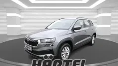 Schwarz Gebraucht 2024 Skoda Karoq Tour SUV | 30.790 € (Fairer Preis)