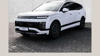 Gebraucht 2025 Hyundai Ioniq 9 SUV | 78.960 € (Fairer Preis)