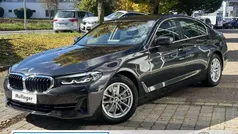 Grau Gebraucht 2022 BMW 530 Sport Line Limousine | 39.490 € (Superpreis)