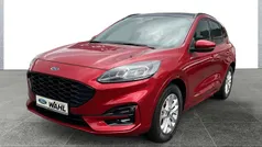 Rot Gebraucht 2021 Ford Kuga ST-Line X SUV | 27.490 € (Fairer Preis)