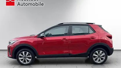 Gebraucht Kia Stonic Vision 101 PS (74 kW) 2023 Signalrot netallic SUV