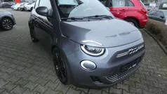 Gebraucht 2022 Fiat 500e La Prima SUV | 19.950 € (Fairer Preis)