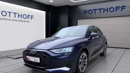 Blau Gebraucht 2024 Audi A3 Advanced Limousine | 31.750 € (Fairer Preis)