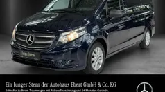 Mercedes V220