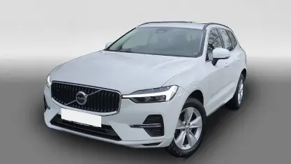 Używany Volvo XC60 Momentum 197 KM (144 kW) 2021 Biały SUV