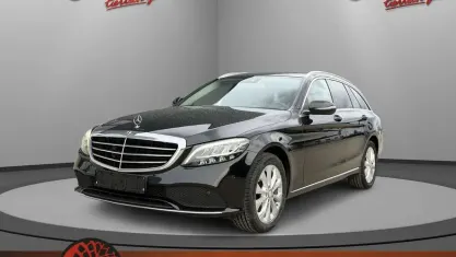 Gebraucht Mercedes C200 160 PS (117 kW) 2018 Obsidianschwarz  metalliclack Kombi