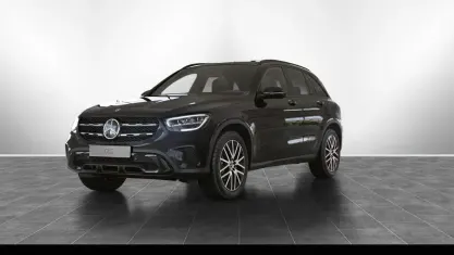 Gebraucht Mercedes GLC200 Night 163 PS (119 kW) 2022 Metalliclack obsidianschwarz met SUV