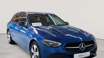 Gebraucht Mercedes C300e Avantgarde 204 PS (150 kW) 2023 Spektralblau metallic Kombi