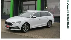 Weiß Gebraucht 2021 Skoda Octavia Style Kombi | 24.990 € (Fairer Preis)