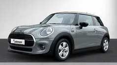Moonwalk grey () Gebraucht 2021 Mini Cooper Kleinwagen | 14.329 € (Guter Preis)