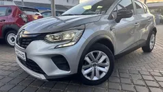 Highlandgrau Gebraucht 2024 Renault Captur SUV | 19.495 € (Fairer Preis)
