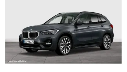 Gebraucht BMW X1 Sport Line 136 PS (100 kW) 2022 Grau SUV