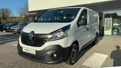 Gebraucht Renault Trafic Komfort 120 PS (88 kW) 2016 Gletscherweiss (weiß) Van / Kleinbus