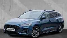 Chrome blue Gebraucht 2023 Ford Focus ST-Line Kombi | 25.350 € (Fairer Preis)