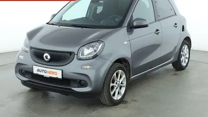 Grau Gebraucht 2018 Smart ForFour Passion Kleinwagen | 9.530 € (Fairer Preis)
