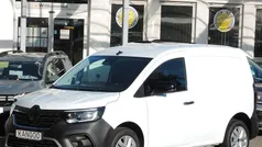 Weiß Neu 2025 Renault Kangoo Rapid Advance Limousine | 23.980 € (Fairer Preis)