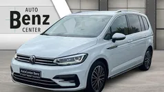 Weiß Gebraucht 2021 VW Touran Highline Van / Kleinbus | 28.490 € (Fairer Preis)