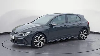 Gebraucht VW Golf VIII R-line 131 PS (96 kW) 2024 Limousine