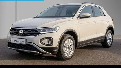 Ascotgrau Gebraucht 2024 VW T-Roc Life SUV | 24.680 € (Guter Preis)