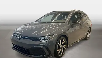 Gebraucht VW Golf VIII R-line 150 PS (110 kW) 2023 Delfingrau (metallic) Kombi