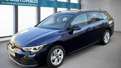 Blau Gebraucht 2023 VW Golf VIII Life Kombi | 23.980 € (Guter Preis)