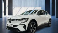 Weiß Gebraucht 2022 Renault Mégane Equilibre Limousine | 22.780 € (Fairer Preis)