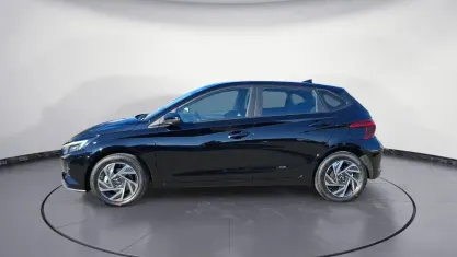 Neu Hyundai i20 Trend 90 PS (66 kW) 2026 Schwarz Kleinwagen